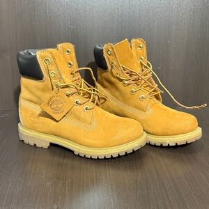 Timberland Classic 6-Inch Premium Waterproof Boots – Men’s 6